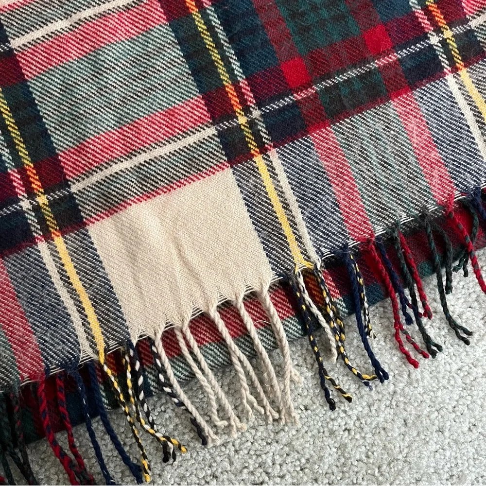 Camel Plaid Scarf - Picture 3 of 3